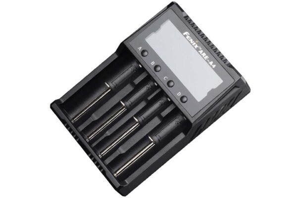 Carregador de Baterias Fenix ARE-A4