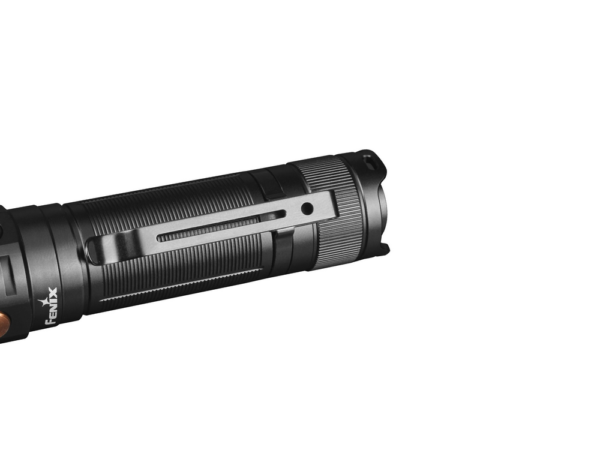 Lanterna para Atividades Profissionais Fenix LD32 UVC - 1200 Lúmens