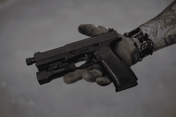 Pistola Revint Mark Two - Cal. 9x19mm 5''
